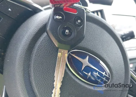 2019 Subaru Crosstrek 2.0I Premium из США, поврежденный, VIN JF2GTAECXK8387192